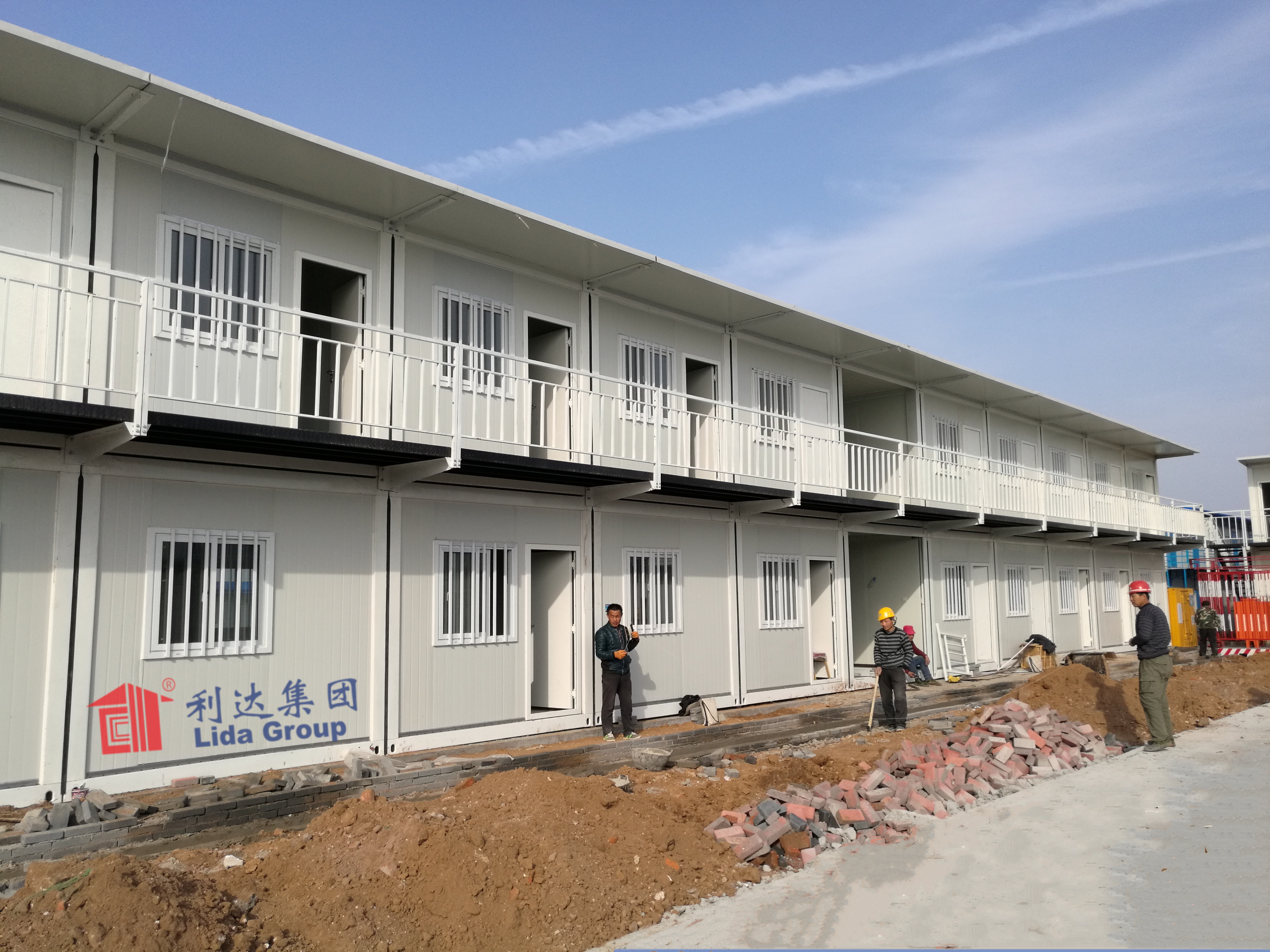 Unlock the Power of Prefab Movable Buildings: Transforming Labor Camps with Container Houses